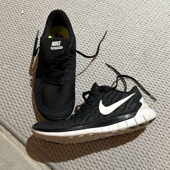 Nike Free Run 5.0 WOMENS SIZE 8 - Picture 4 of 9